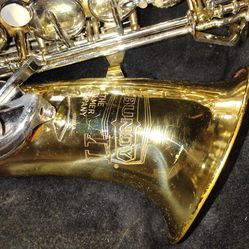 Bundy alto saxophone