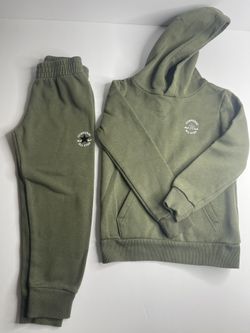 Converse Baby Boy Complete Outfit, Plus Marvel Graphic Sweaters & Hoodie, 5year