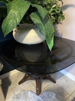 Pier 1 Glass Top Wooden Table -very Nice!!!