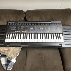 Yamaha PSR3500 Keyboard 