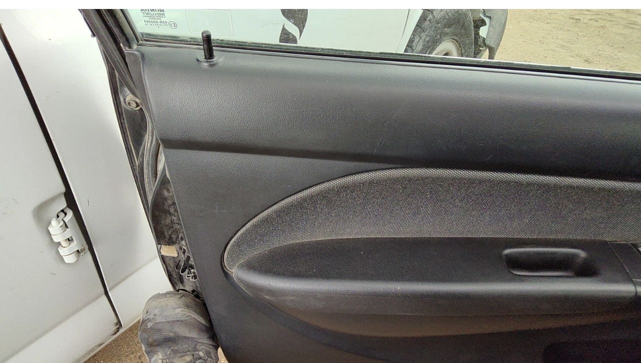 2004 2005 Honda Civic Coupe SI - Driver Side Door Panel
