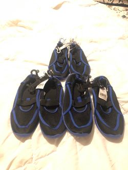 Kid’s water shoes size 4/5 XL .