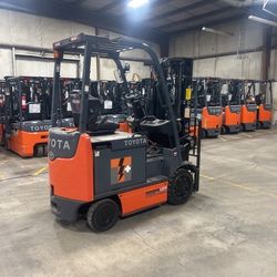 2022 Toyota Forklift
