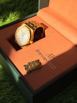 Gold Ap watch