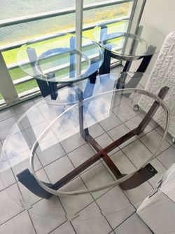 1 Coffee table and 2 end tables