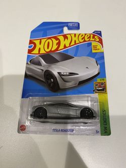 Hot wheels TESLA ROADSTER