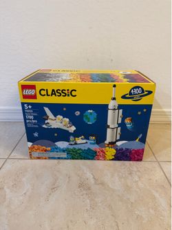 LEGO Classic Space Mission Set 11022