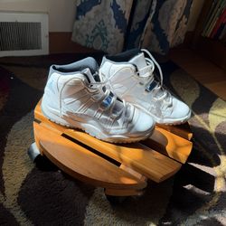 Jordan 11 Retro’s size 3Y