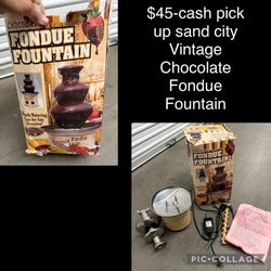 $45 Vintage Chocolate Fondue Fountain