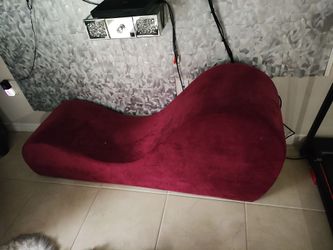 Lounge sofa red color