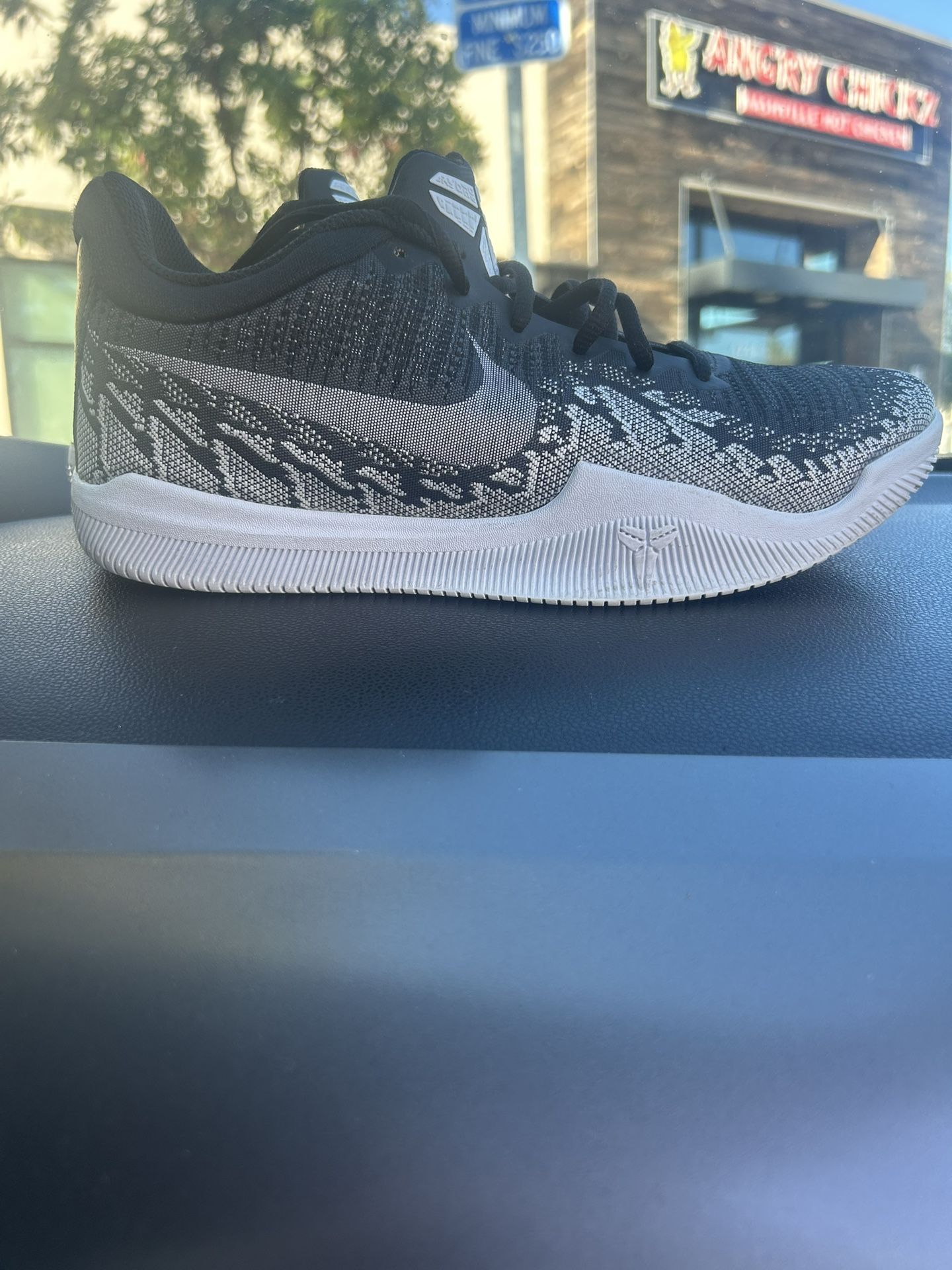 Kobe Mamba Rage size 7