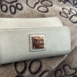 Dooney And Bourke Wallet
