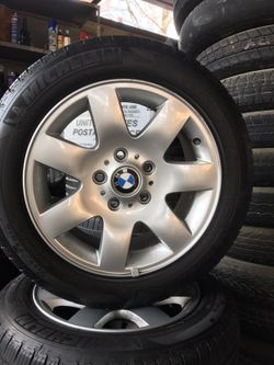 4 bmw 16" wheels $300