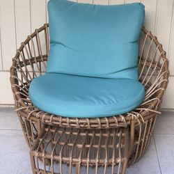 Faux Vine Chair With Ottoman 