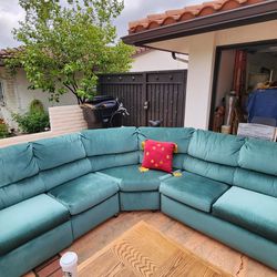 Couch Sectional With Recliner