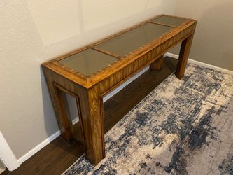 Entryway table