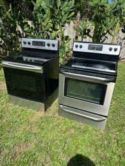 I'm selling two stoves that I grabbed in a house that I was remodeling they told me that it works but I'm not sure let me know if you're interested fo