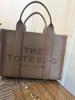 Marc Jacobs The tote bag