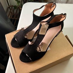 Black Kitten Heels 