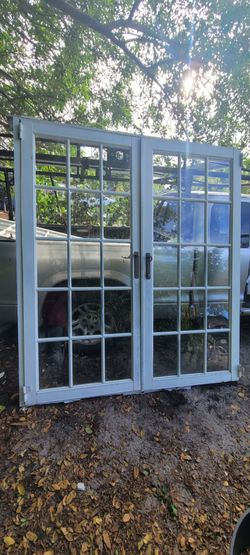 # puerta francesa 72 x80