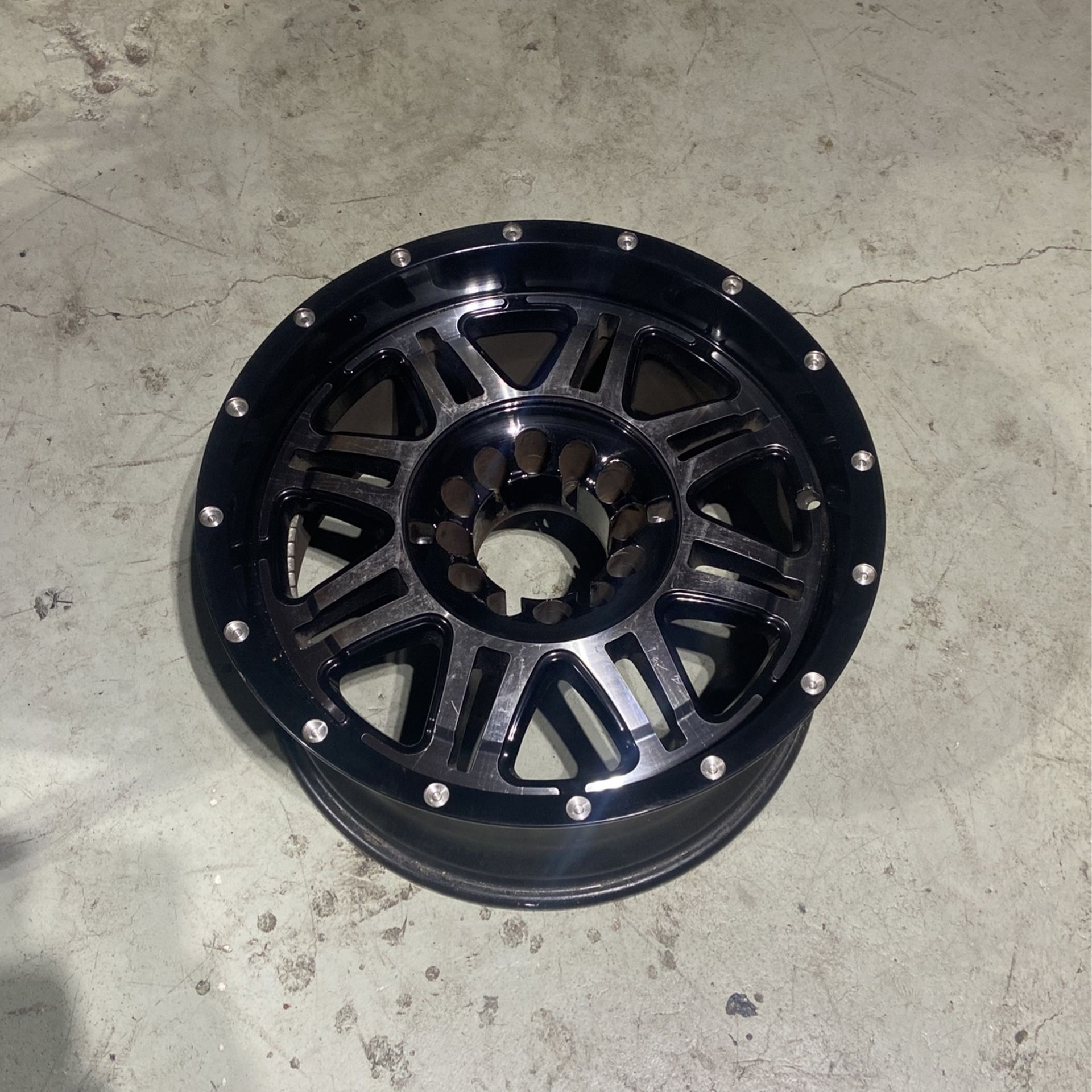 Size 18 Rims Universal Comes With No Center Caps In Good Condition