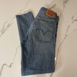Levi Wedgie Skinny Jeans Size 27