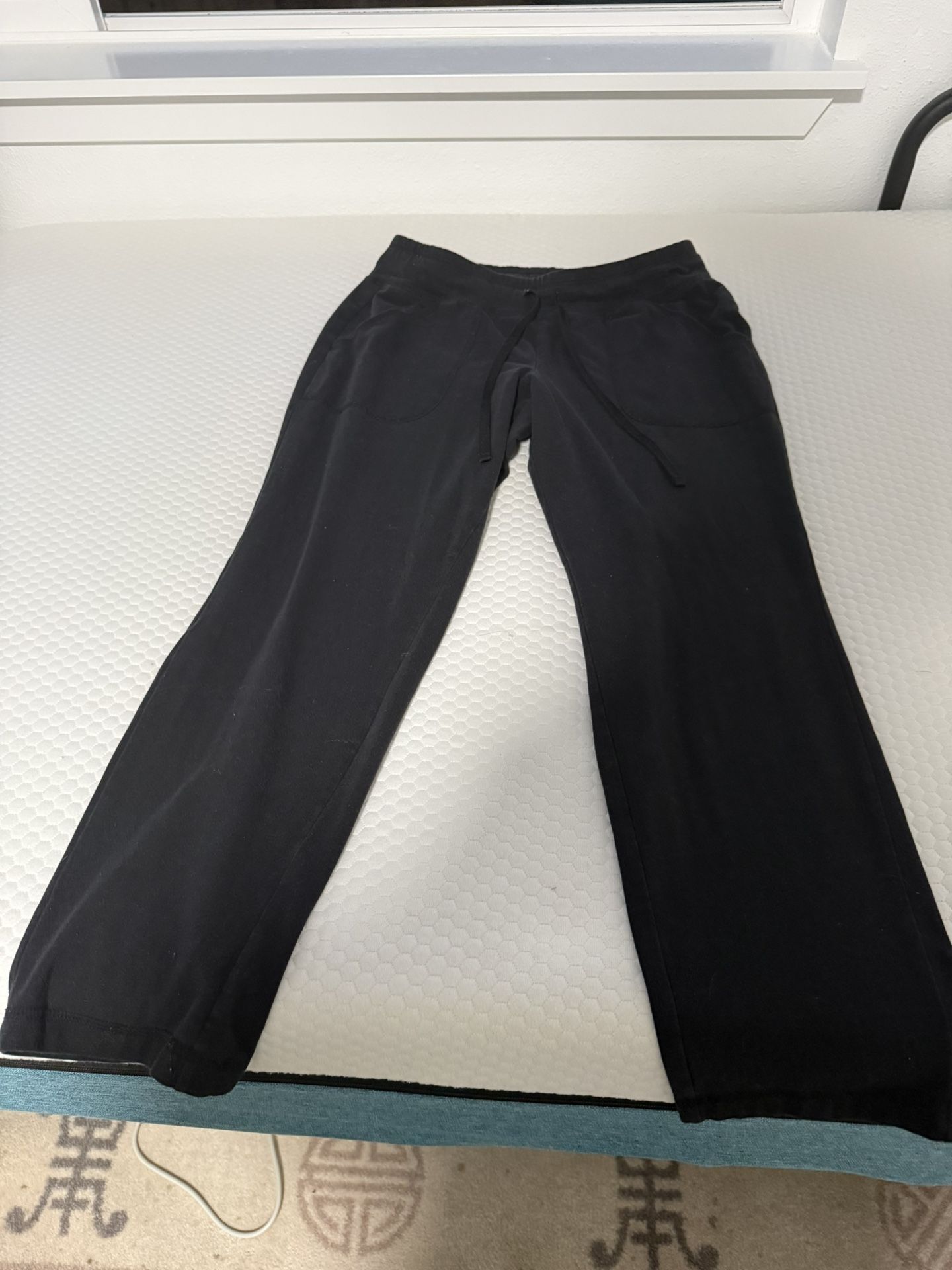 Woman’s Black Casual Pants 