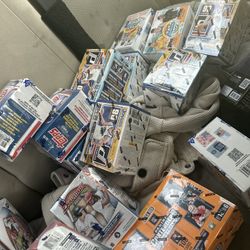 450$ Sports Cards Lot For 220! Need Gone Asap