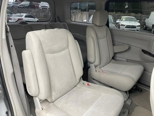 2011 Nissan Quest