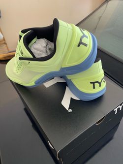 TYR CXT-3 in 10.5M Lime New in Box