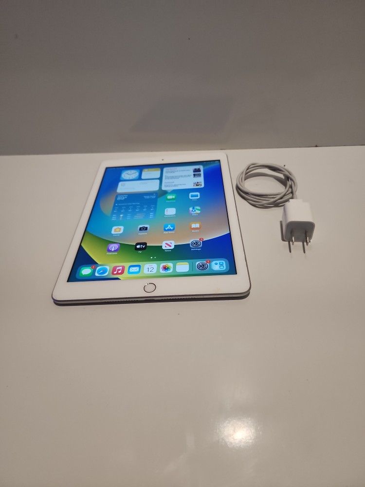 Apple IPad 5th Gen 32GB Cellular Unlock