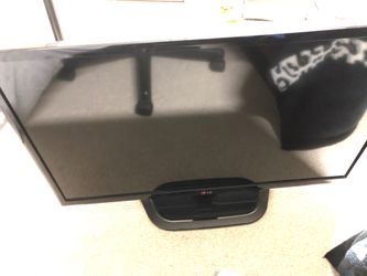 LG 32 inch TV