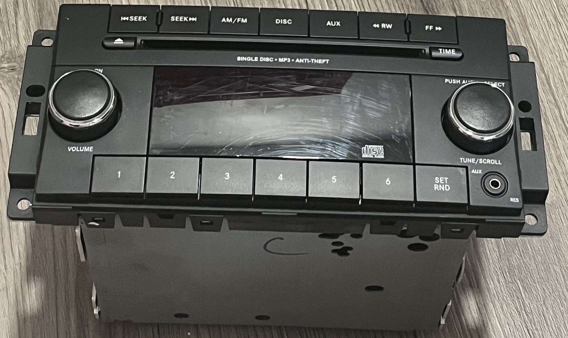 WORKING OEM 2007-2014 Chrysler Dodge Jeep Radio CD Player Aux MP3 P0(contact info removed)AA