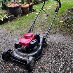 Honda 216 Mower