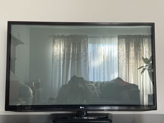 LG Plasma TV 50”