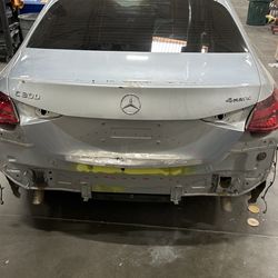 24 Mercedes C300 Deck lid