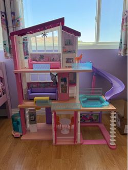 Barbie Dream House