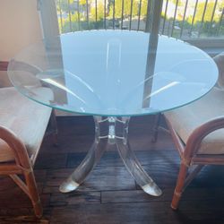 Charles Hollis Jones Mid Century Modern Lucite and Glass 1970s Tusk Table