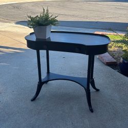 Free Desk Vanity Free Bed rail Free Plant 