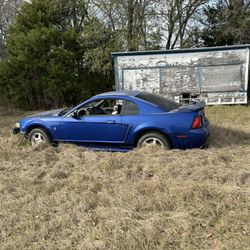 Mustang 2002 V6 190,000 Miles 
