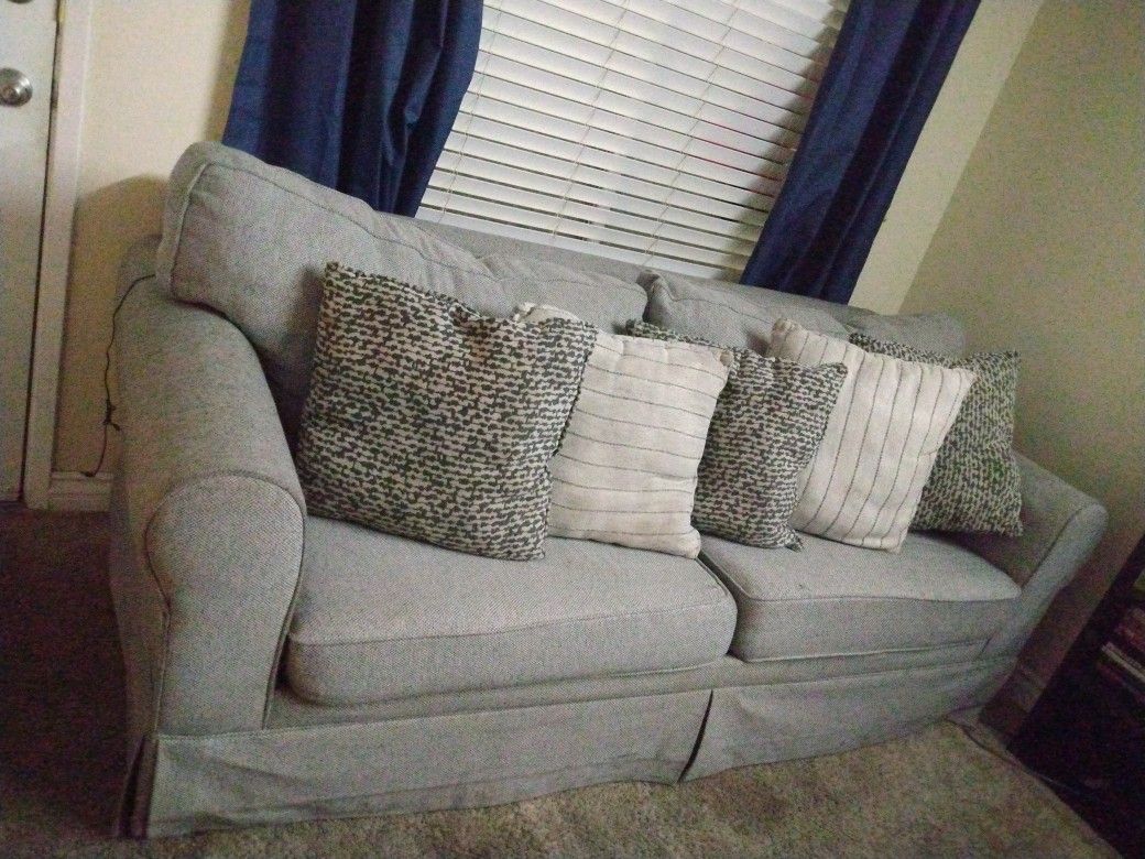 Couch And Love Seat Gray Color
