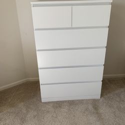 IKEA MALM dresser 
