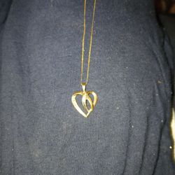 14K Gold Necklace And Diamond Heart Charm 3.3 Grams 