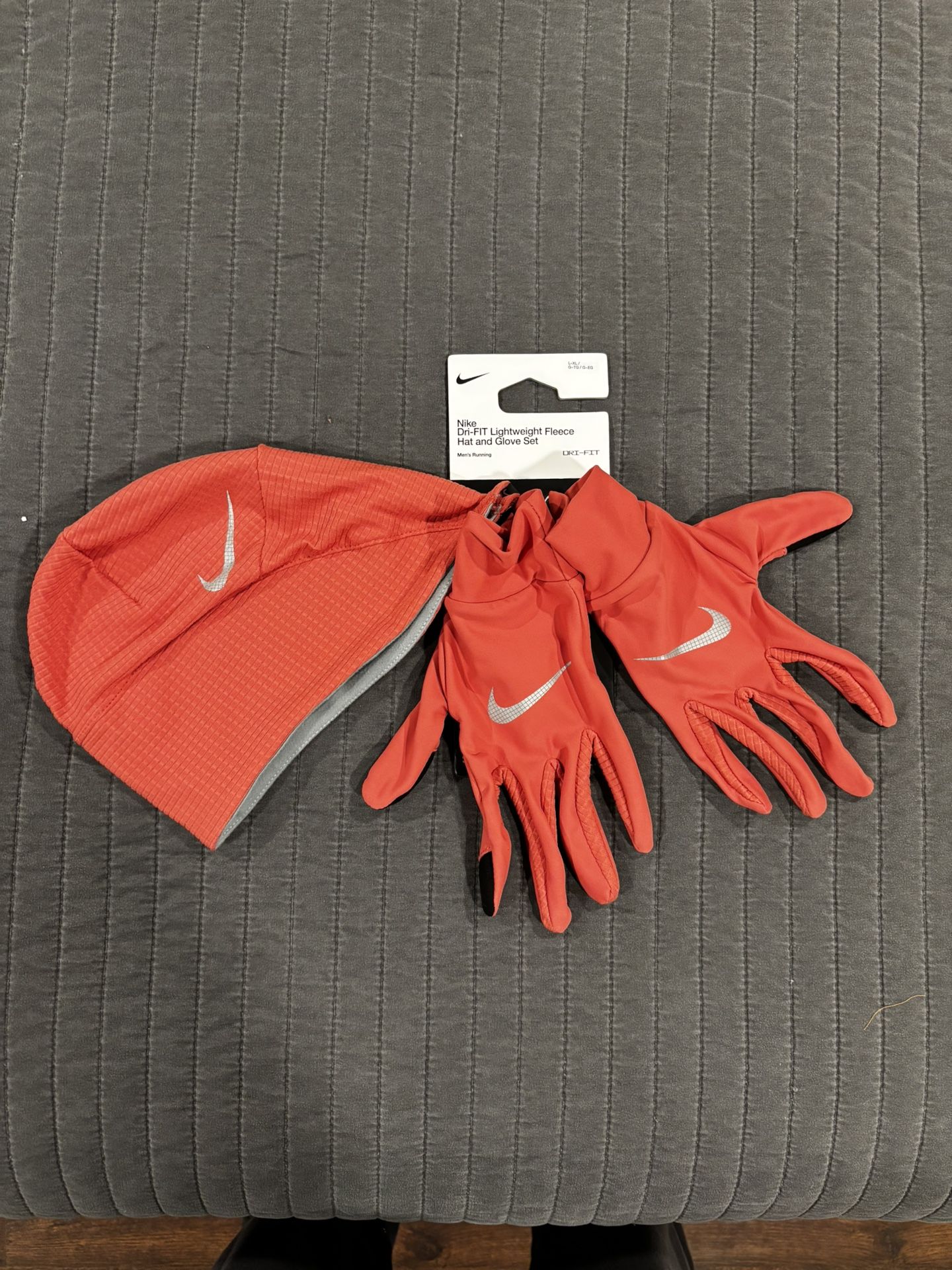 NIKE Men L/XL DRI-FIT Lightweight RUNNING Fleece Hat & GLOVES SET CORAL/Pink