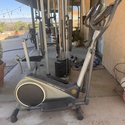 Gold's Gym Stride Trainer 350i elliptical machine
