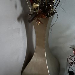 tall vase 