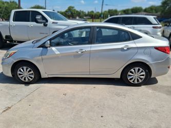 2016 Hyundai Accent