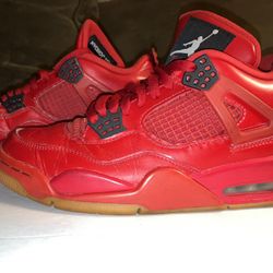Nike Air Jordan Fire Red Retro 4 Singles Day Size 9