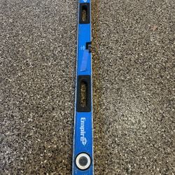 Empire 48” Magnetic Box Level EM75.48