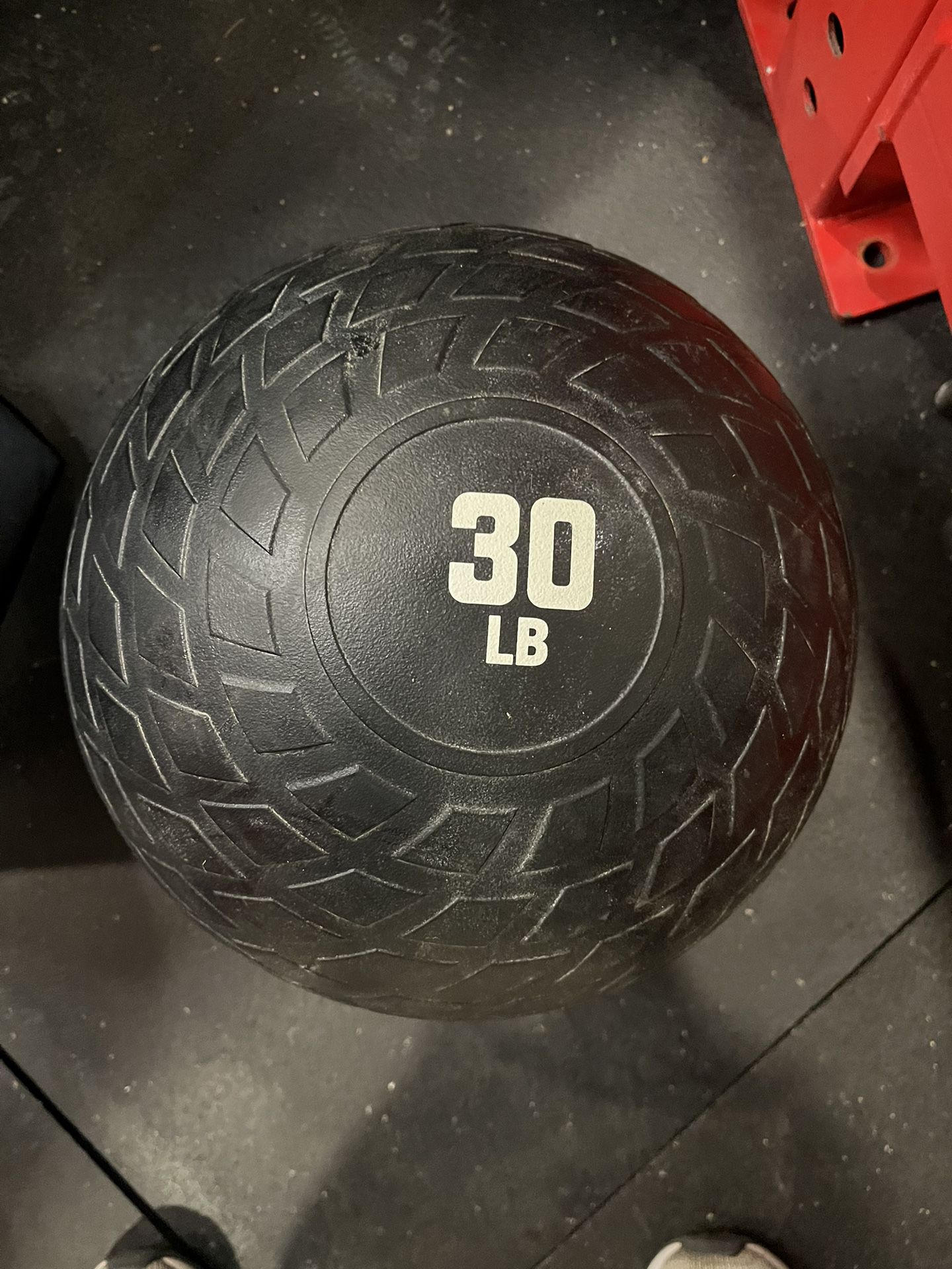 Rogue rubber Medicine Ball - 30 Lbs